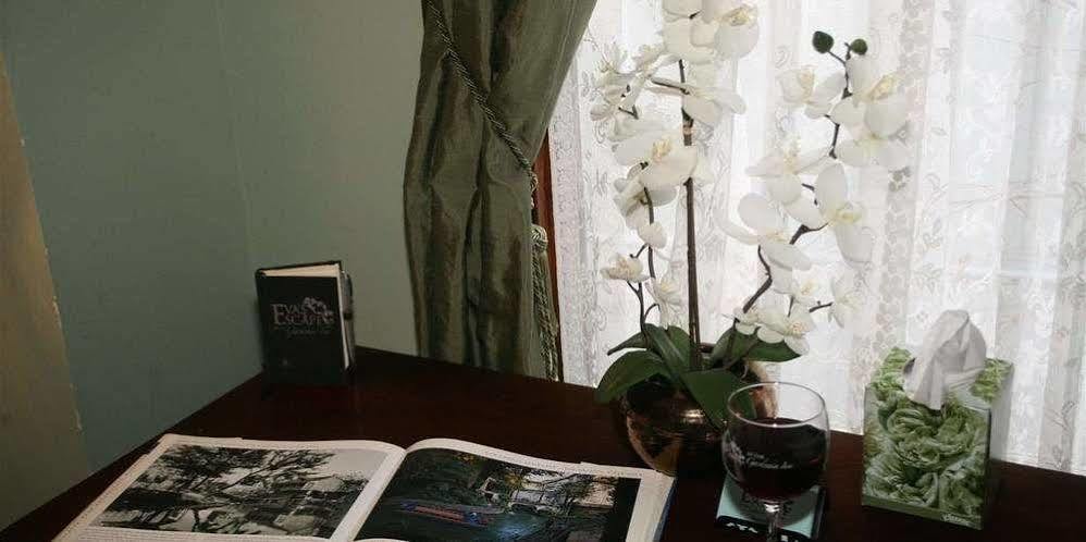Hotel Evas Escape At The Gardenia
